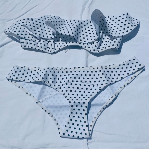 LISA MARIE FERNANDEZ**Bikini Set**Small, Med. $430 - Picture 7 of 13